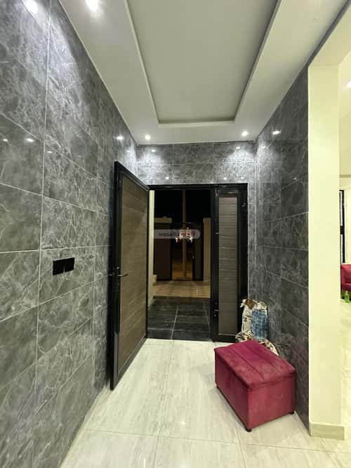 Floor with 6 Bedrooms King Fahad Dist, Aldammam