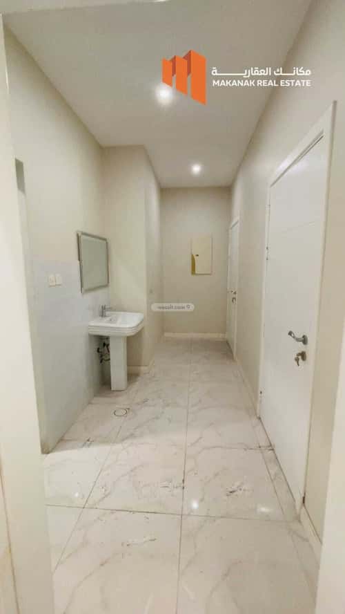 شقة 168 متر مربع ب 4 غرف الفردوس، الدمام