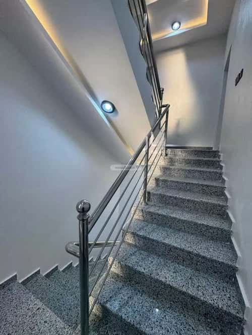 Floor 212 SQM with 6 Bedrooms Tara, Khamis Mushait