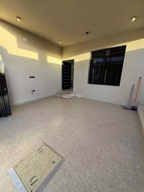 دور 203 متر مربع ب 6 غرف الورود، خميس مشيط