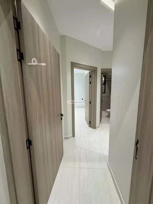 Floor 203 SQM with 6 Bedrooms Al-Wurud, Khamis Mushait
