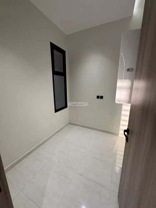 Apartment 338 SQM with 8 Bedrooms Al-Wurud, Khamis Mushait