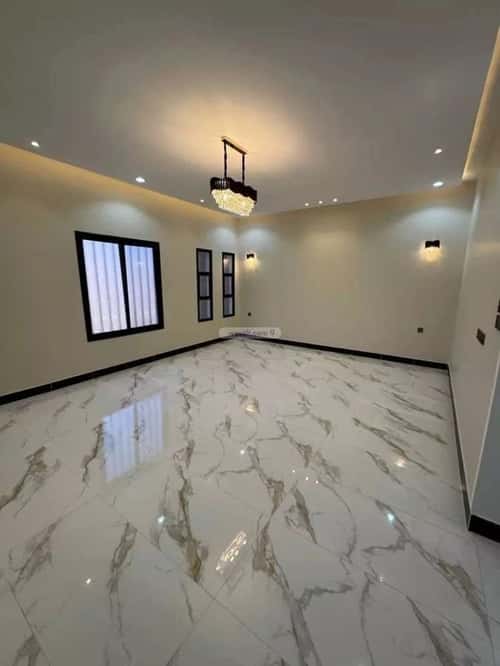 دور 258 متر مربع ب 6 غرف شمال التضامن، خميس مشيط