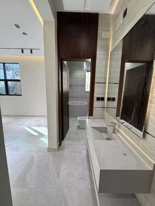 Floor 220 SQM with 6 Bedrooms Al Rawabi, Abha
