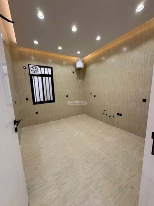 Floor 329 SQM with 8 Bedrooms Al Ma'Ala, Ahad Rafidah