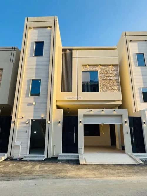 Apartment 341 SQM with 8 Bedrooms Al Ma'Ala, Ahad Rafidah