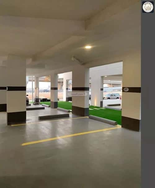 شقة 175 متر مربع ب 5 غرف هجر، الدمام