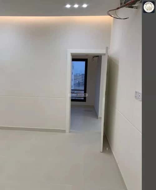 شقة 175 متر مربع ب 5 غرف هجر، الدمام