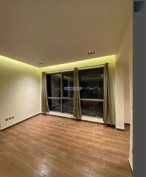 شقة 211 متر مربع ب 4 غرف العليا، الخبر