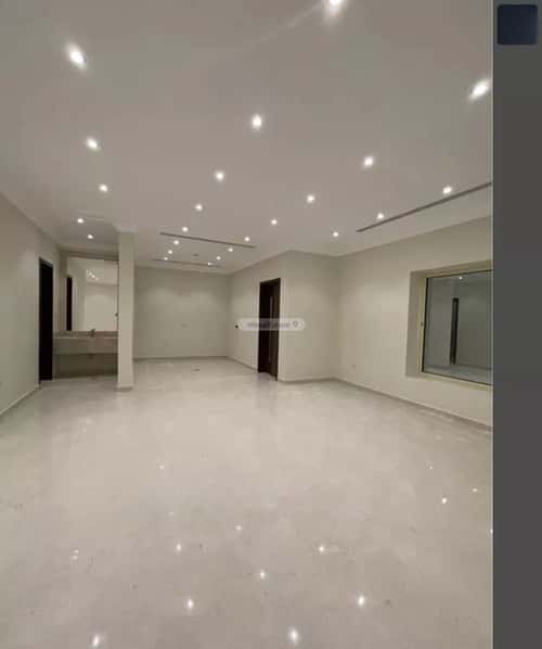 فيلا 349 متر مربع جنوبية غربية على شارع 20م التحلية، الخبر