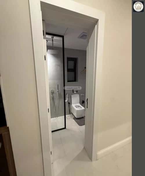 شقة 160 متر مربع ب 3 غرف البحر، الخبر