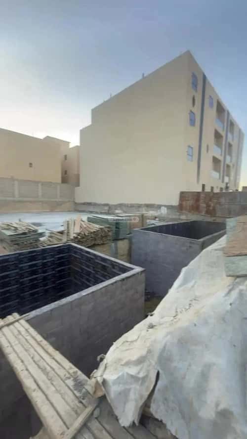 أرض 900 متر مربع شرقية على شارع 40م ظهرة لبن، غرب الرياض، الرياض