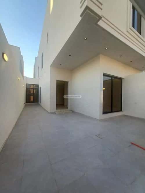 Floor 185 SQM with 3 Bedrooms Al-Hazm, West Riyadh, Riyadh