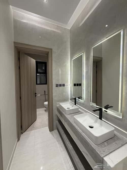 شقة 338 متر مربع ب 8 غرف اليرموك، خميس مشيط