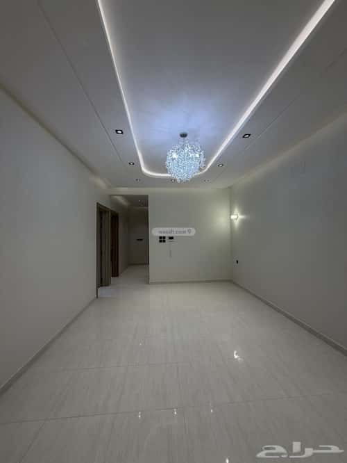 شقة 338 متر مربع ب 8 غرف اليرموك، خميس مشيط