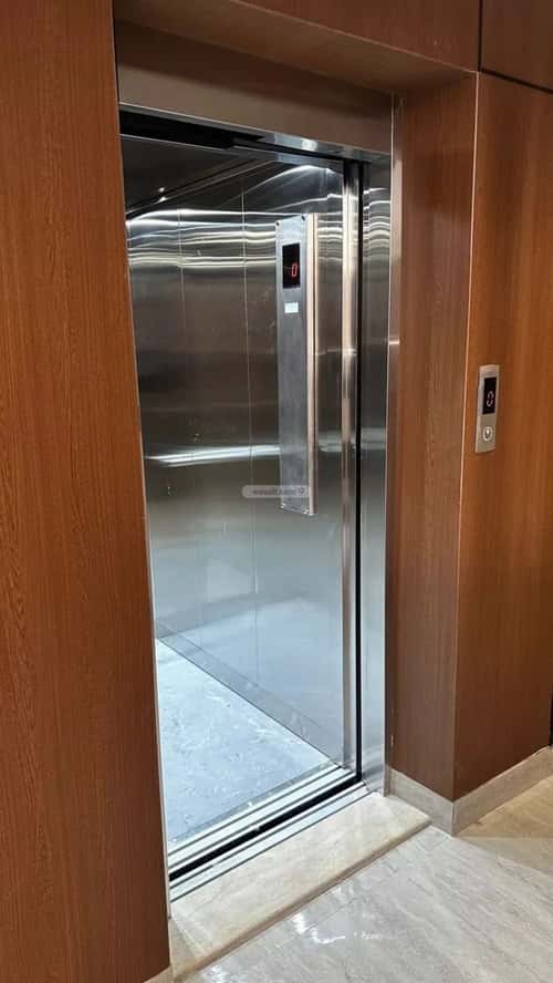 Building 450 SQM Facing West Dahrat Laban, West Riyadh, Riyadh