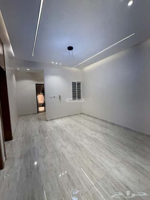 Floor 397 SQM with 8 Bedrooms Al Zahoor, Abha