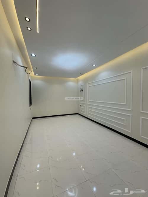 شقة 234 متر مربع ب 6 غرف التعاون، خميس مشيط