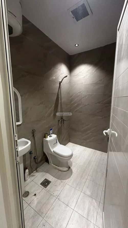 عمارة 450 متر مربع واجهة غربية ظهرة لبن، غرب الرياض، الرياض