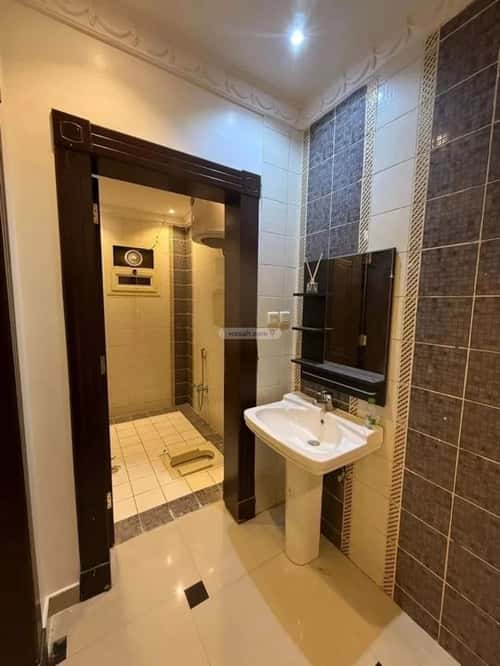 Apartment 460 SQM with 3 Bedrooms Al-Qairawan, North Riyadh, Riyadh