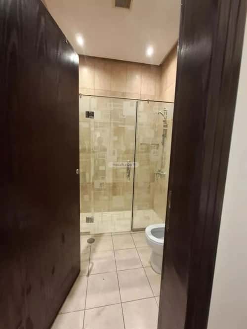 Floor 400 SQM with 5 Bedrooms Al-Malqa, North Riyadh, Riyadh