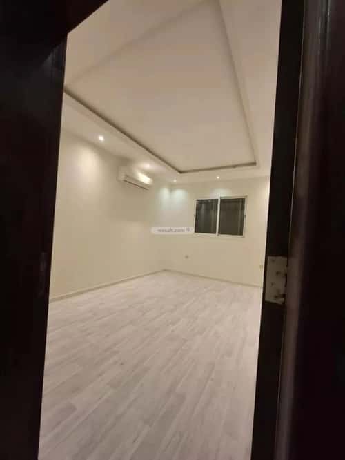 Floor 400 SQM with 5 Bedrooms Al-Malqa, North Riyadh, Riyadh