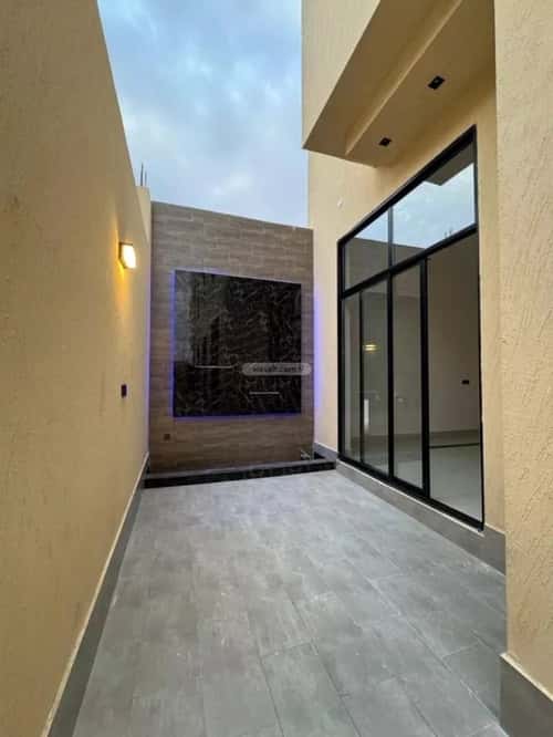 فيلا 338 متر مربع غربية على شارع 15م النرجس، شمال الرياض، الرياض