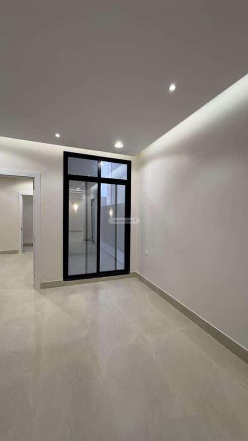 فيلا 406 متر مربع غربية على شارع 15م الصواري، الخبر