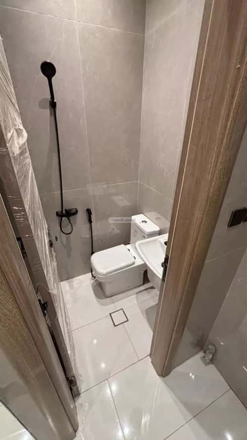 شقة 5 غرف في الدفاع