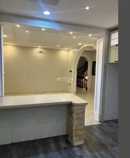 فيلا 690 متر مربع واجهة جنوبية ب 5 غرف المحمدية، شمال جدة، جدة