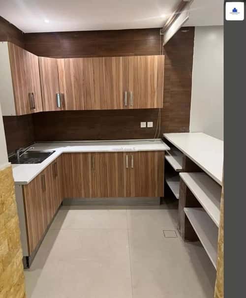 Villa 690 SQM Facing South with 5 Bedrooms Al Mohammadeyyah, North Jeddah, Jeddah