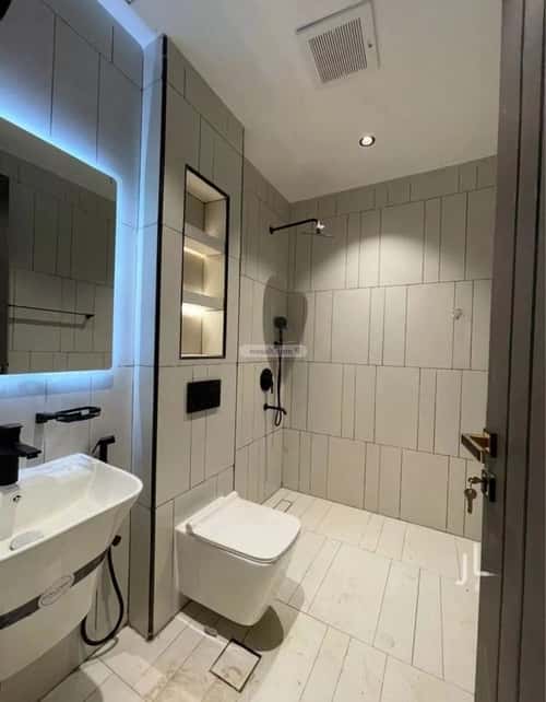 شقة 138 متر مربع ب 4 غرف بطحاء قريش، مكة المكرمة