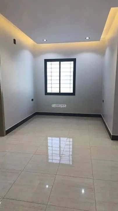 Floor 186 SQM with 5 Bedrooms Okaz, South Riyadh, Riyadh