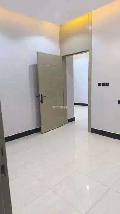 Floor 186 SQM with 5 Bedrooms Okaz, South Riyadh, Riyadh