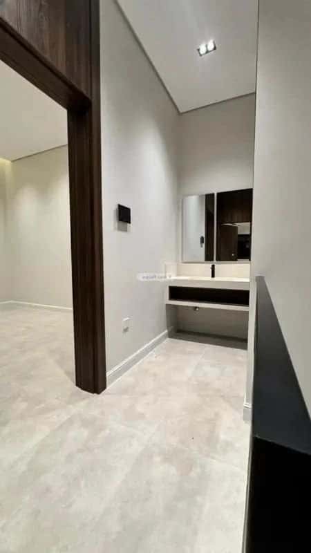 دور 214 متر مربع ب 5 غرف الدريهمية، غرب الرياض، الرياض