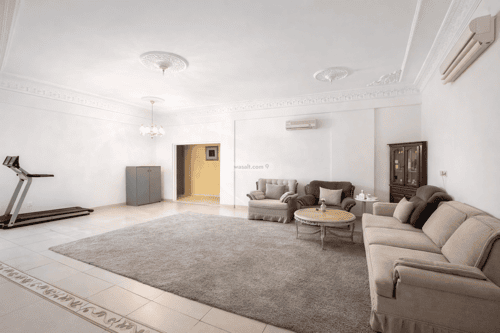 فيلا 750 متر مربع غربية على شارع 30م بدر، جنوب الرياض، الرياض