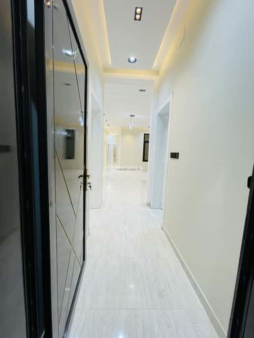 دور 213 متر مربع ب 6 غرف الورود، خميس مشيط