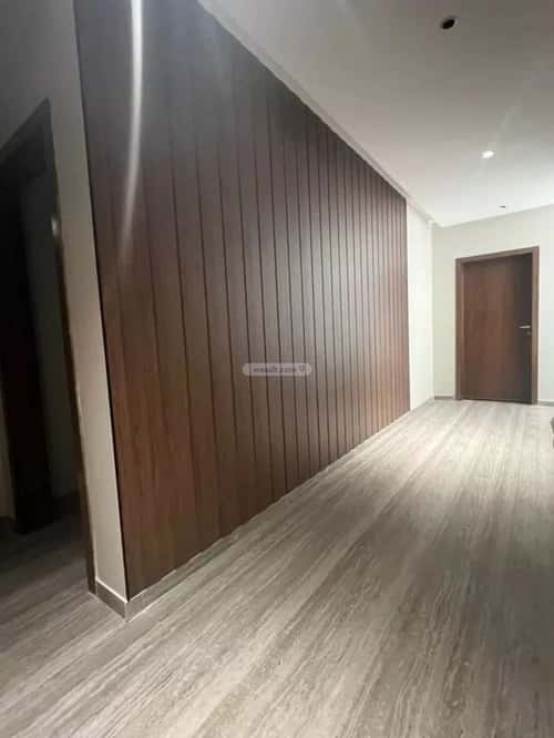 Villa 300 SQM Facing North on 15m Width Street Ar-Rimal, East Riyadh, Riyadh