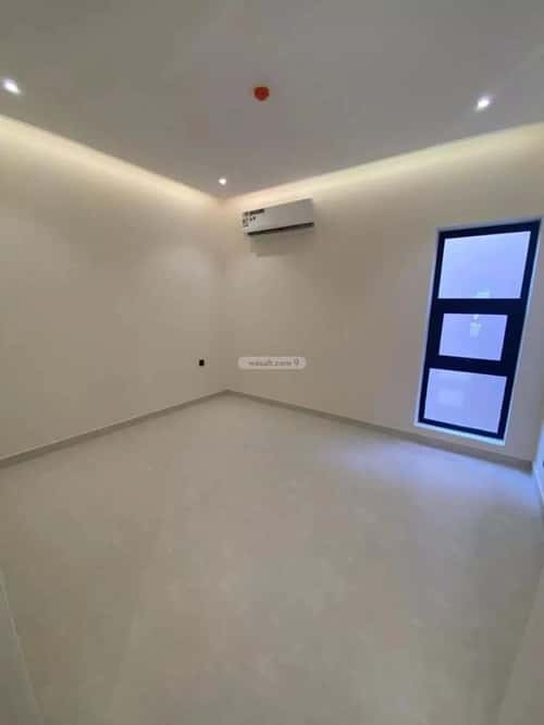 Building 450 SQM Facing East Ad-Dobbat, Central Riyadh, Riyadh