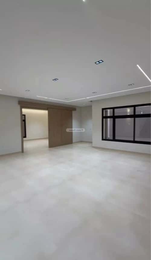 Villa 587 SQM Al Fakhriyah, Eanizah