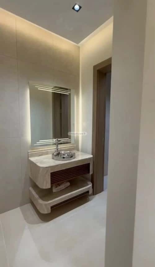 Villa 587 SQM Al Fakhriyah, Eanizah