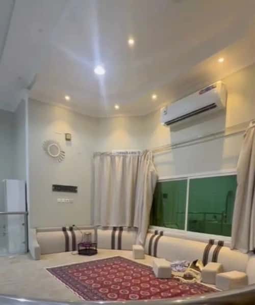 Floor 587 SQM with 6 Bedrooms Ar Rayaan, Eanizah