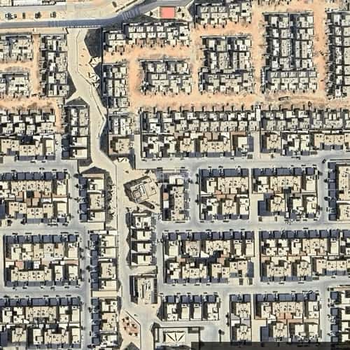 فيلا 300 متر مربع شمالية شرقية على شارع 12م سدرة، الرياض