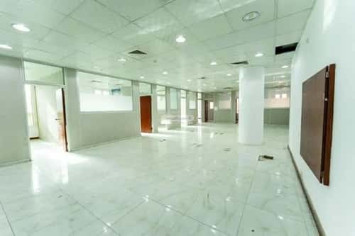 Building 625 SQM Facing South Al-Malaz, Central Riyadh, Riyadh