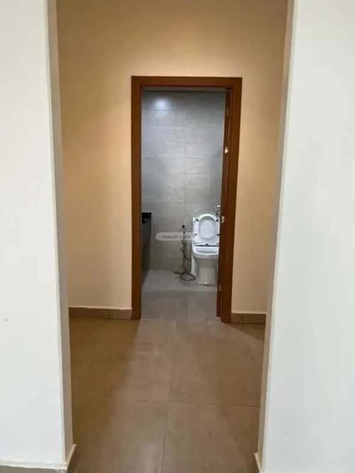 فيلا 303 متر مربع واجهة شرقية ب 4 غرف مطار الملك خالد الدولي، شمال الرياض، الرياض