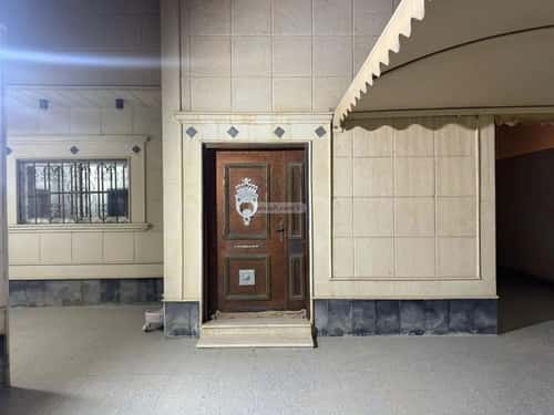 فيلا 357 متر مربع شمالية على شارع 15م النرجس، شمال الرياض، الرياض