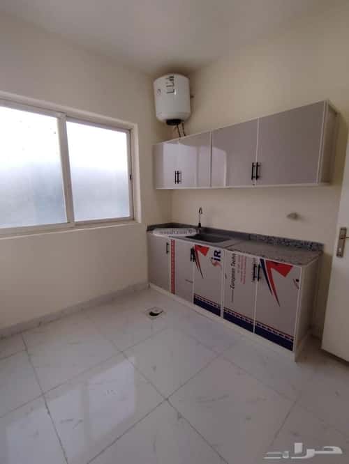 شقة 854 متر مربع ب 4 غرف السلام، شرق الرياض، الرياض