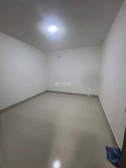 فيلا 250 متر مربع واجهة شمالية ب 7 غرف نمار، غرب الرياض، الرياض