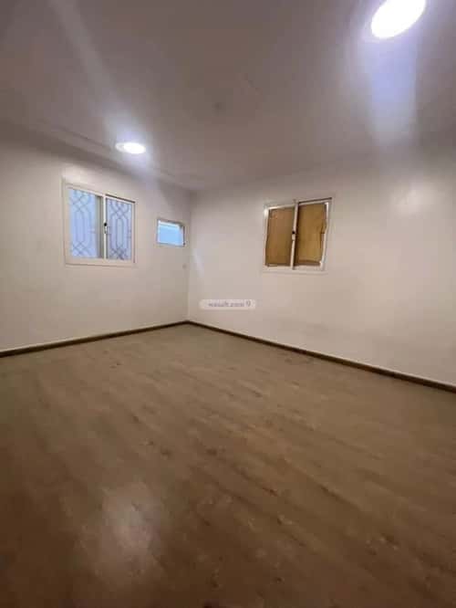 Floor 550 SQM with 8 Bedrooms As-Suwaidi, West Riyadh, Riyadh