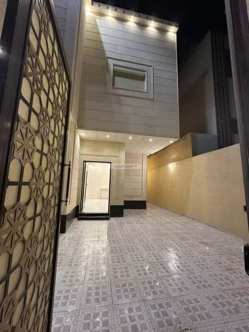 Villa 375 SQM Facing North with 6 Bedrooms Dahiat Namar, West Riyadh, Riyadh